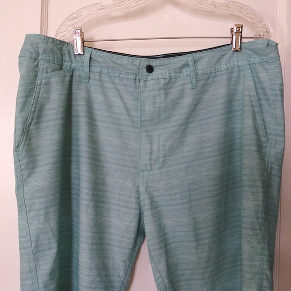 Free Planet Shorts Green Pockets Polyester 31 inch waist - Picture 2 of 5